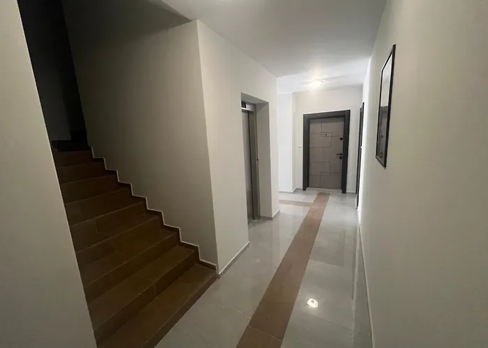 Apartamento сами 102 *