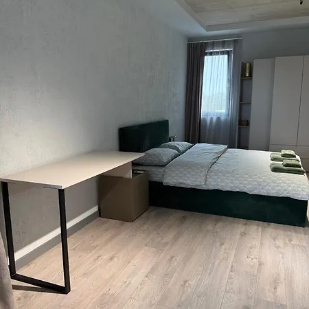 сами 102 Apartman